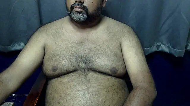 Snapshot of hairysubcub_70 chatting on May 20, 2026, 6:21 am hairysubcub 70 online show from May 20, 2026, 6:21 am
