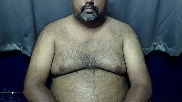 Snapshot of hairysubcub_70 chatting on May 9, 2026, 8:07 am hairysubcub 70 online show from May 9, 2026, 8:07 am
