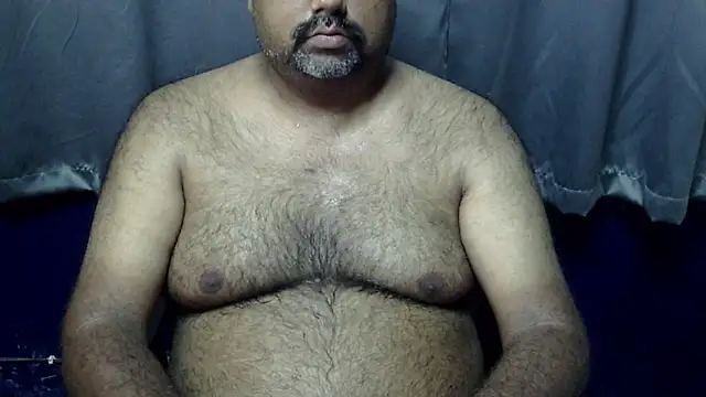 Snapshot of hairysubcub_70 chatting on April 30, 2026, 7:26 am hairysubcub 70 online show from April 30, 2026, 7:26 am