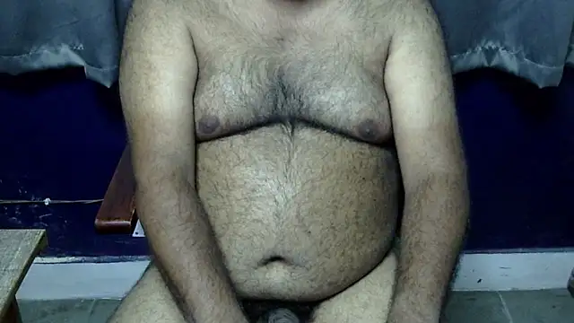 Snapshot of hairysubcub_70 chatting on May 24, 2026, 7:19 am hairysubcub 70 online show from May 24, 2026, 7:19 am