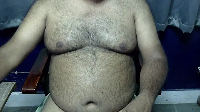 Snapshot of hairysubcub_70 chatting on April 24, 2026, 8:27 am hairysubcub 70 online show from April 24, 2026, 8:27 am