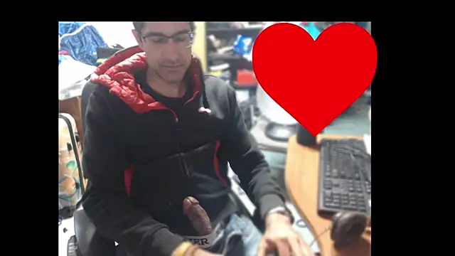 Snapshot of Gsmile1 chatting on March 12, 2026, 8:57 pm Gsmile1 online show from March 12, 2026, 8:57 pm