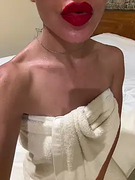 giagia96 online show from January 12, 2025, 6:16 pm