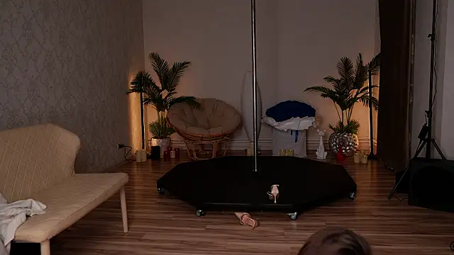 KittyCaitlin online show from March 14, 2026, 7:09 pm