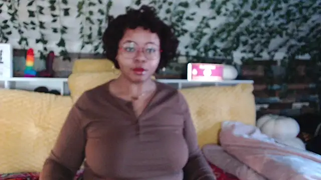 Snapshot of -khayaparker chatting on January 20, 2025, 1:11 pm -khayaparker online show from January 20, 2025, 1:11 pm