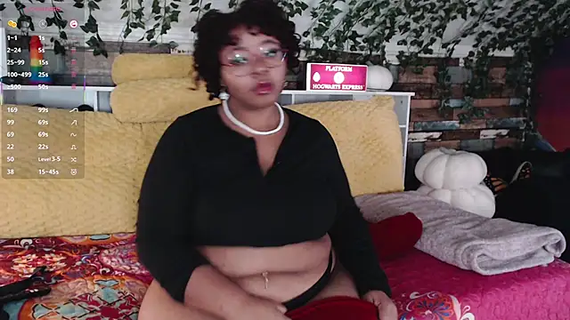 Snapshot of -khayaparker chatting on January 18, 2025, 1:18 pm -khayaparker online show from January 18, 2025, 1:18 pm