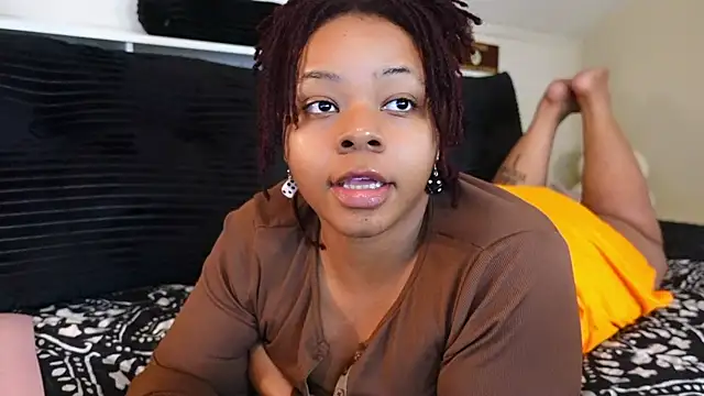 Snapshot of -khayaparker chatting on October 27, 2025, 4:41 pm -khayaparker online show from October 27, 2025, 4:41 pm