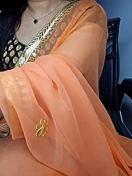 Snapshot of aliyaah_singh chatting on September 26, 2025, 5:42 pm aliyaah singh online show from September 26, 2025, 5:42 pm