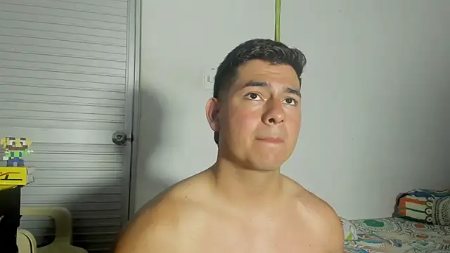 VincentSavage online show from January 8, 2026, 3:01 am