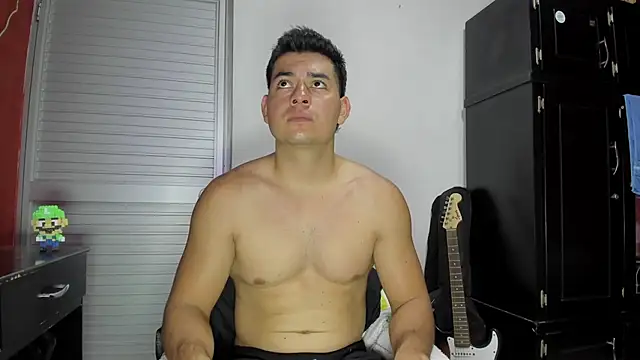 Snapshot of VincentSavage chatting on February 11, 2026, 12:10 am VincentSavage online show from February 11, 2026, 12:10 am