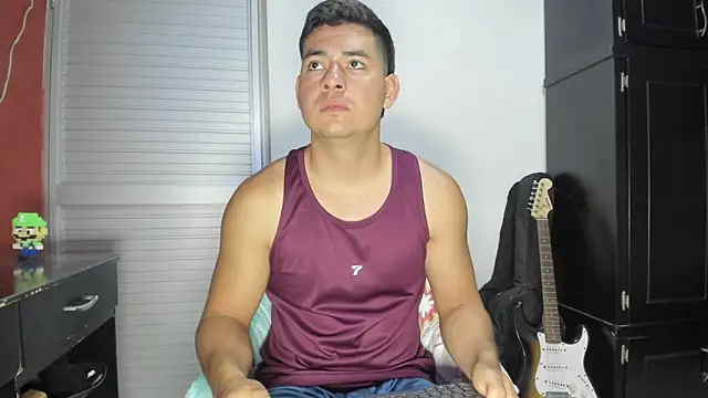 Snapshot of VincentSavage chatting on February 8, 2026, 9:23 pm VincentSavage online show from February 8, 2026, 9:23 pm