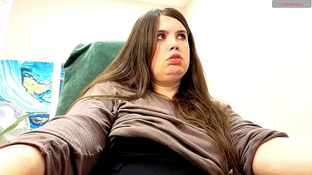 BattyMoll online show from November 8, 2025, 3:15 pm