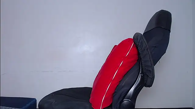 SweetLight online show from December 3, 2025, 9:58 pm