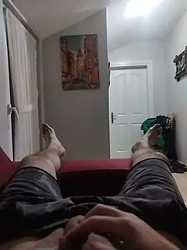 Snapshot of Aykut1990 chatting on December 16, 2025, 4:11 pm Aykut1990 online show from December 16, 2025, 4:11 pm