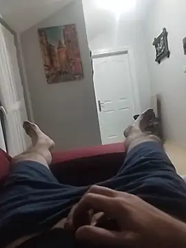 Snapshot of Aykut1990 chatting on December 22, 2025, 6:08 pm Aykut1990 online show from December 22, 2025, 6:08 pm