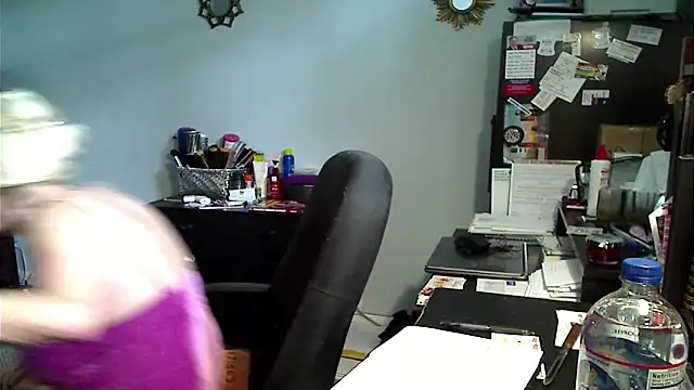 XTRAHORNYONE online show from March 29, 2026, 5:14 pm