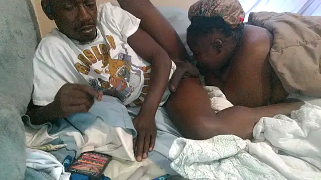 RinsingWood84 online show from April 25, 2026, 12:30 pm