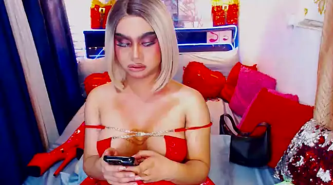 TsGoddessNhicolle online show from January 26, 2025, 1:36 pm