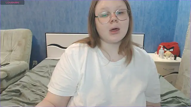 Snapshot of Touch_me_more_please chatting on March 10, 2025, 1:54 pm Touch me more please online show from March 10, 2025, 1:54 pm