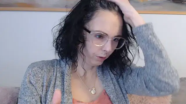 cleophee online show from March 22, 2026, 7:54 am