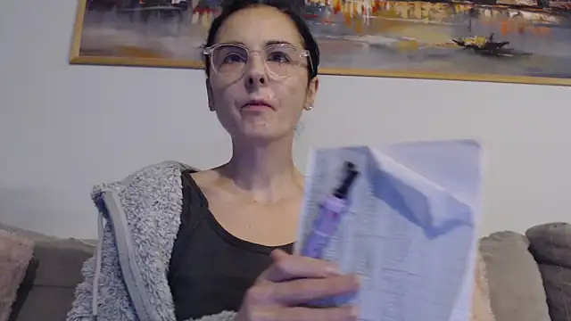 Snapshot of cleophee chatting on January 7, 2026, 5:45 am cleophee online show from January 7, 2026, 5:45 am