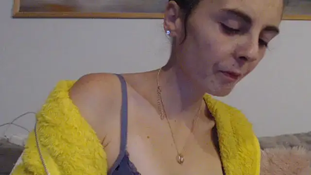 Snapshot of cleophee chatting on December 22, 2025, 6:46 am cleophee online show from December 22, 2025, 6:46 am