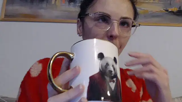 Snapshot of cleophee chatting on February 8, 2026, 7:17 am cleophee online show from February 8, 2026, 7:17 am