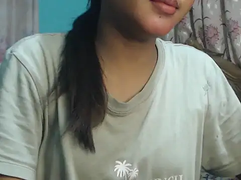 NancyRuvi online show from September 17, 2025, 4:09 pm