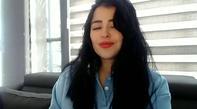 Aleska  Bell online show from February 4, 2025, 4:29 pm