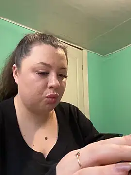 Sara Slow online show from March 3, 2026, 2:02 pm