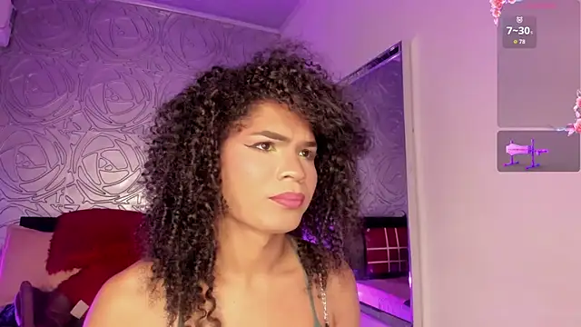 vennus1  online show from December 23, 2025, 4:56 am