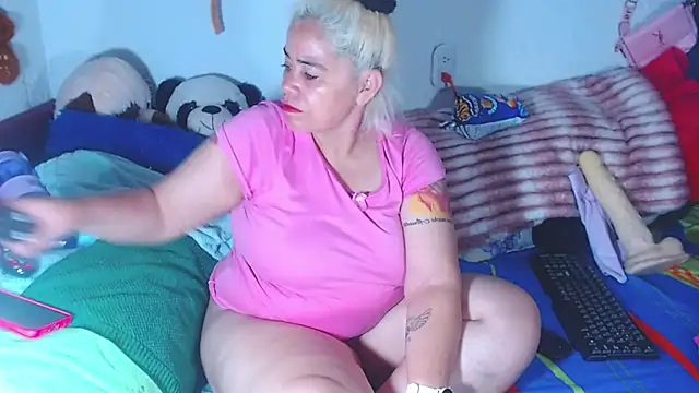 estrellita fugaz16x online show from July 22, 2026, 4:14 am