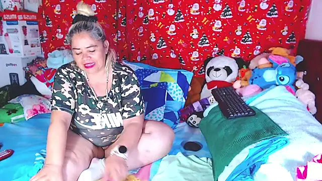 estrellita fugaz16x online show from February 27, 2026, 4:56 am