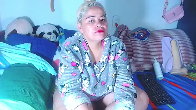 estrellita fugaz16x online show from July 20, 2026, 8:00 am