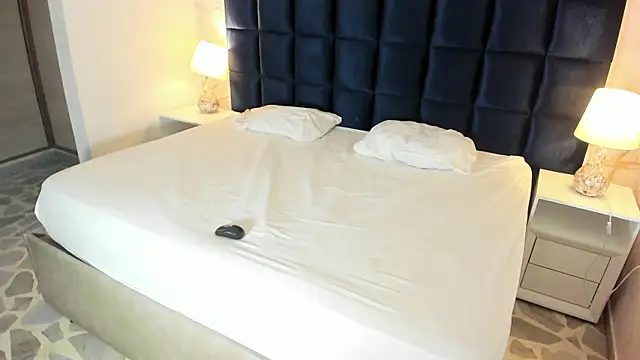 Maddysex  online show from June 1, 2026, 11:32 am