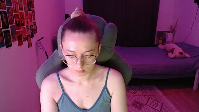 AnabelFrel online show from February 22, 2026, 1:19 am