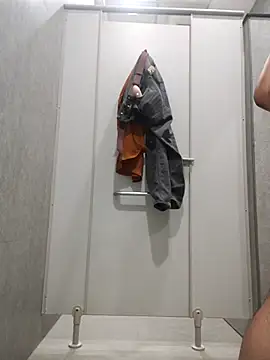 captain juicyprecum online show from March 17, 2025, 9:22 am