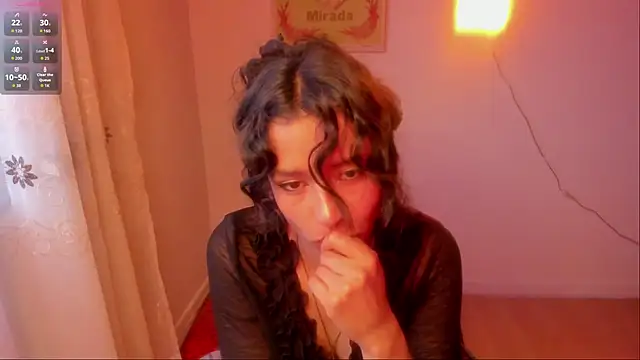 aluna 0310 online show from April 17, 2026, 10:56 pm