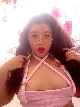 Snapshot of Vivi_Kvsh chatting on October 16, 2025, 2:58 pm Vivi Kvsh online show from October 16, 2025, 2:58 pm