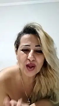 vivifernades online show from March 1, 2025, 1:22 am