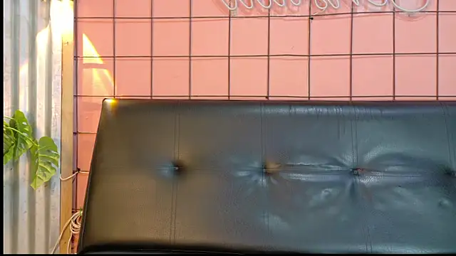 martin killer online show from October 23, 2025, 3:27 am