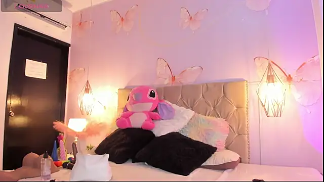 Vivi prinncess online show from March 28, 2026, 12:11 am