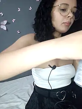 NinaSweet2 online show from November 15, 2025, 3:43 am