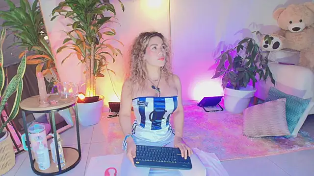 erotik lady online show from June 7, 2026, 4:39 am