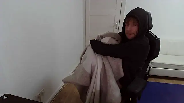 Snapshot of fit_ass_2021 chatting on January 11, 2026, 12:23 pm fit ass 2021 online show from January 11, 2026, 12:23 pm