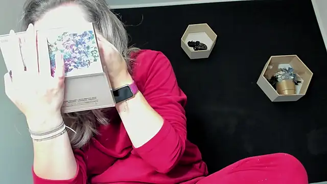 Alesys69 online show from October 27, 2025, 11:49 pm