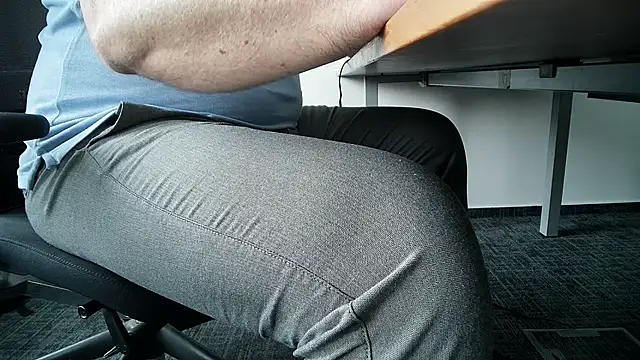 69bezfleku online show from October 1, 2025, 6:29 am