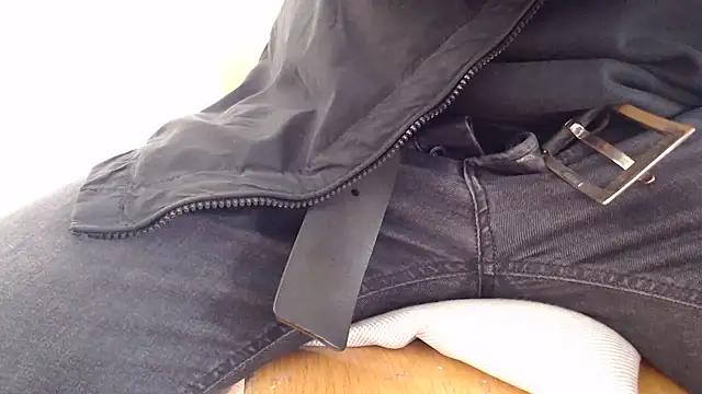 papiculo86 online show from February 21, 2025, 9:45 am