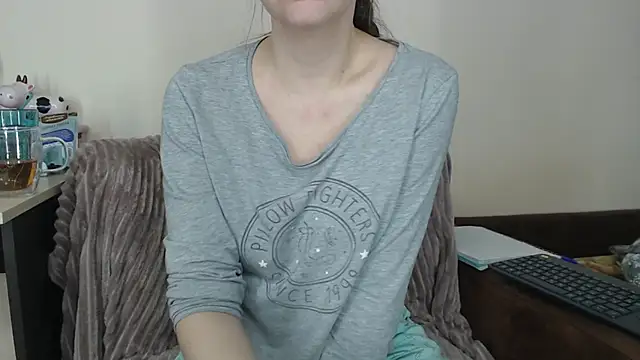 SugarTati online show from February 18, 2026, 7:21 pm