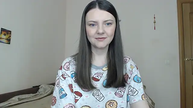 SugarTati online show from June 10, 2026, 7:48 pm